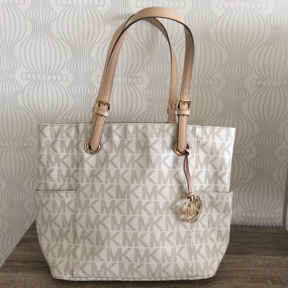Michael Kors Shoulder Bag